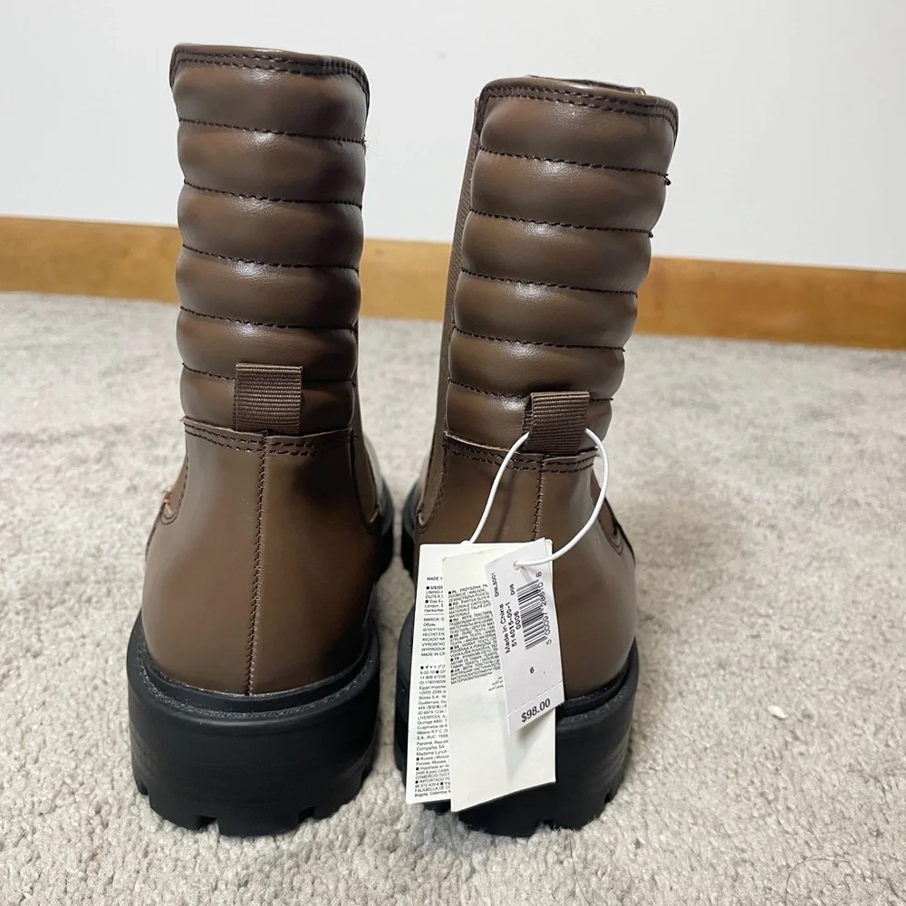 Gap Women's Brown Chelsea Boot Size 6, NWT‎